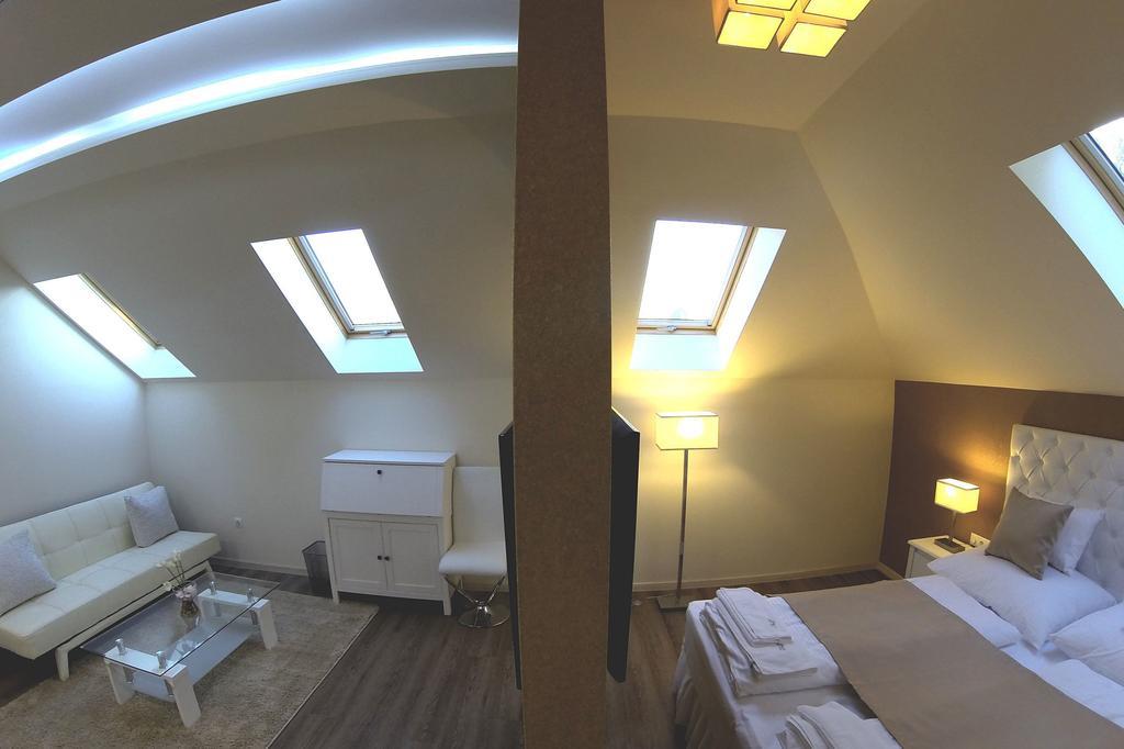 Munkacsy Hotel Bichișciaba Cameră foto